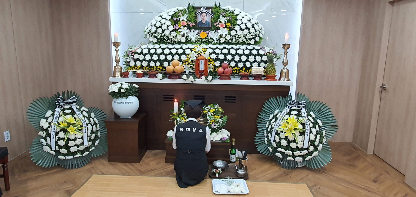 2049928719_54vAwkYd_18176b14fc4366c08c6d6e4428ade80cac7b0052.jpg 이미지크게보기